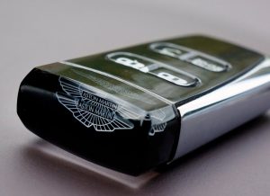 aston-martins-key-fob-is-topped-off-with-a-crystal-car-innovation