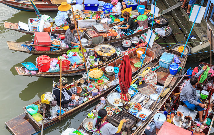 เที่ยวตลาดน้ำ-ขับรถเที่ยว-ตลาดน้ำอัมพวา