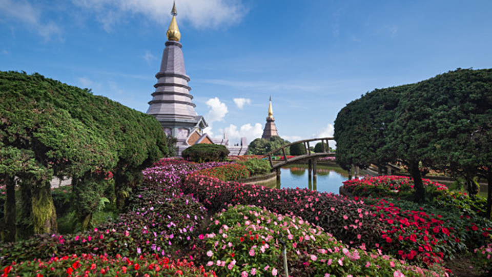 ขับรถเที่ยวสถานที่เที่ยวในเชียงใหม่ ที่คุณต้องลองไปสักครั้ง